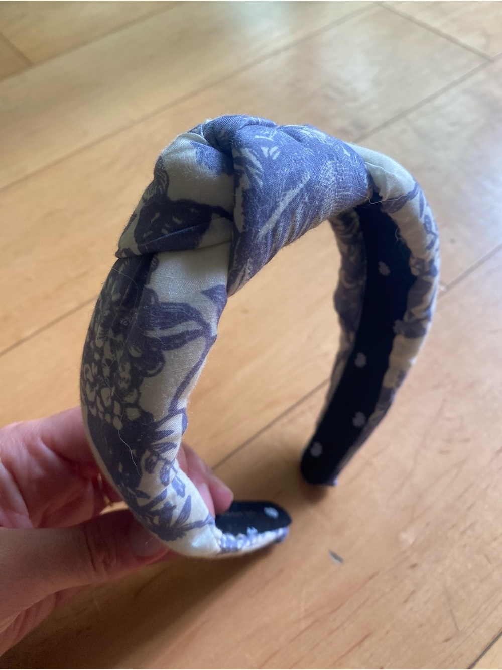 Lele Sadoughi Knot Top Floral Padded Headband in Blue and Cream